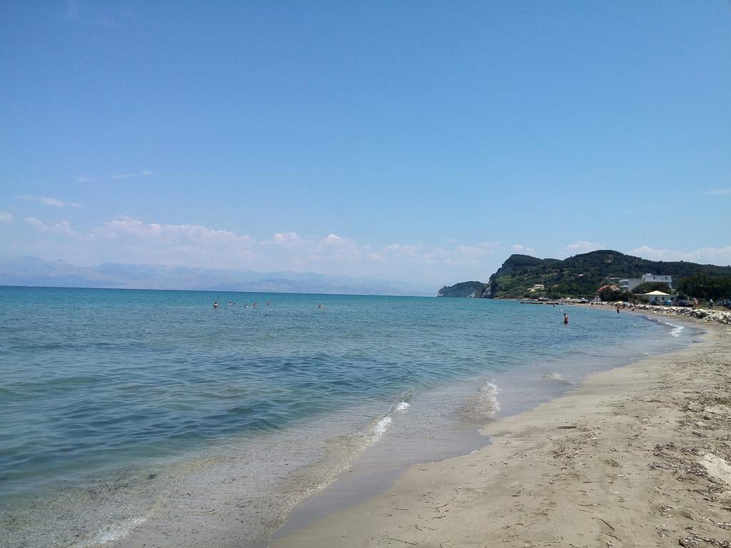 Beautiful Nearby Beach House With Garden, Private Pool And Large Yard Sidari  Bagian luar foto