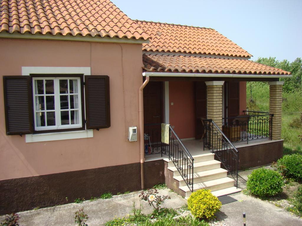 Beautiful Nearby Beach House With Garden, Private Pool And Large Yard Sidari  Bagian luar foto